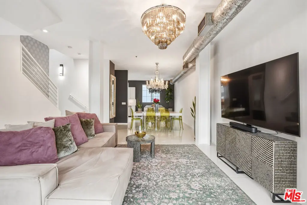 5400 Playa Vista Drive 23, Playa Vista, CA — listing photo 1