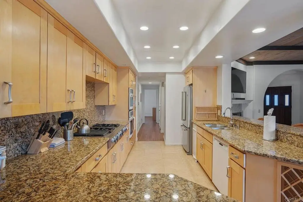 120 5th Street, Encinitas, CA — listing photo 1