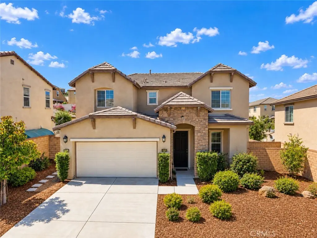 30545 Falcon Nest, Menifee, CA — listing photo 1