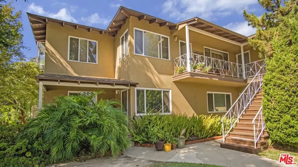 300 N Screenland Drive, Burbank, CA — listing photo 1
