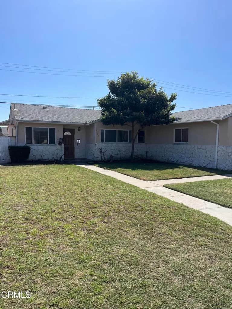 1242 W Juniper Street, Oxnard, CA — listing photo 1