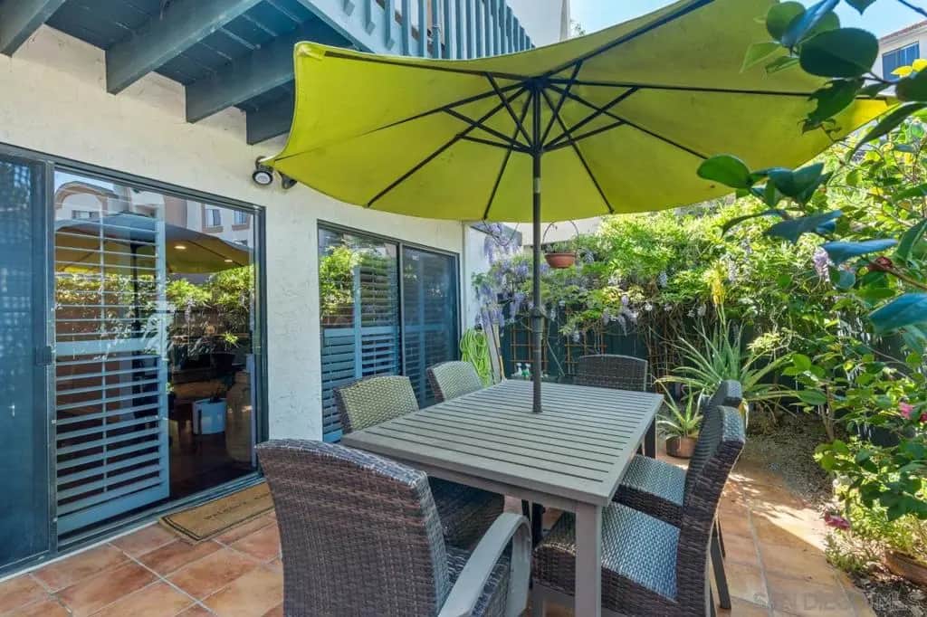 6960 Caminito Curva, San Diego, CA — listing photo 1