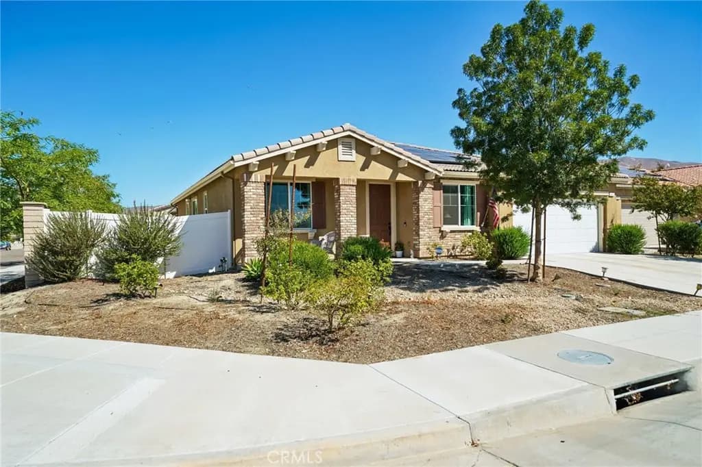 1413 Reeds Way, San Jacinto, CA — listing photo 1