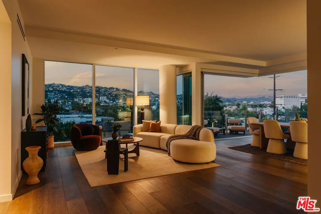 9000 W 3rd Street 403, Los Angeles, CA — listing photo 1