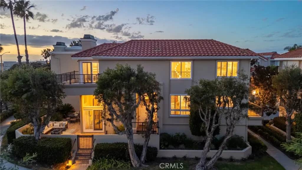 6011 Shadowbrook, Huntington Beach, CA — listing photo 1