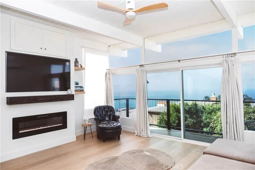 989 La Mirada, Laguna Beach, CA — listing photo 1