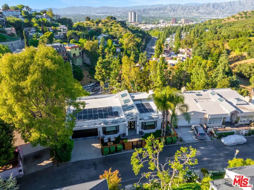 3457 Primera Avenue, Los Angeles, CA — listing photo 1
