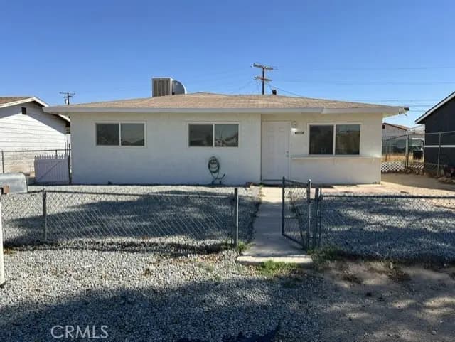 34205 Woods, Barstow, CA — listing photo 1