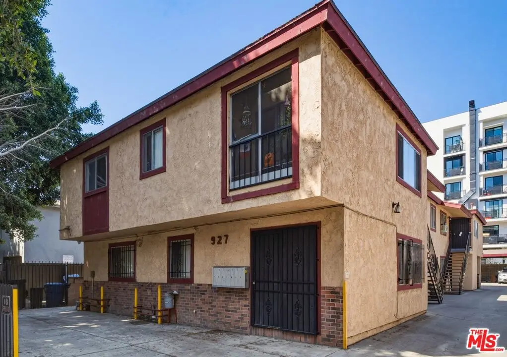 927 S Berendo Street, Los Angeles, CA — listing photo 1