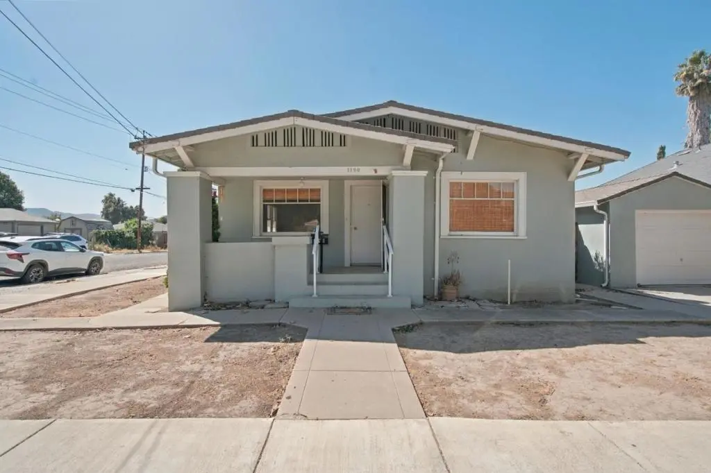 1196 West Street, Hollister, CA — listing photo 1