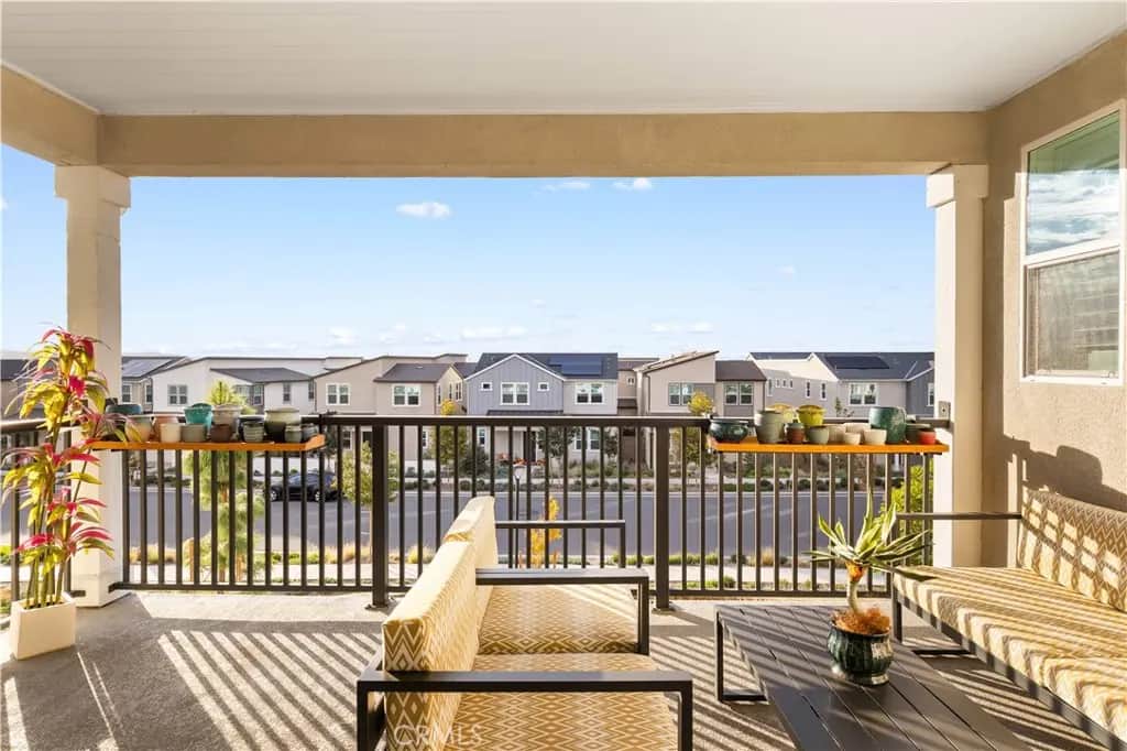 262 Sora, Irvine, CA — listing photo 1