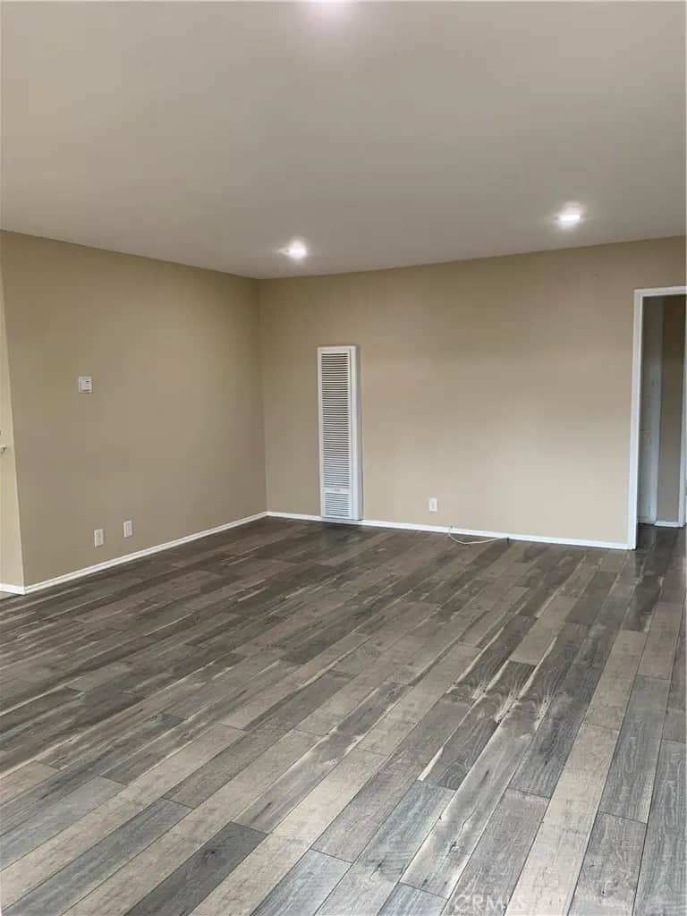 335 N Isabel, Glendale, CA — listing photo 1