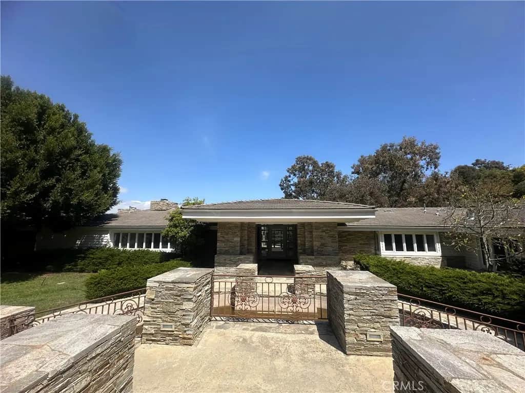 60 Crest Road E, Rolling Hills, CA — listing photo 1
