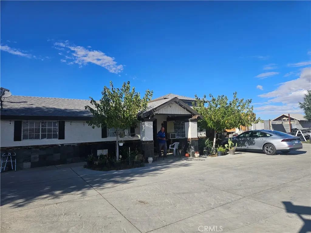 11313 E Avenue R8, Littlerock, CA — listing photo 1
