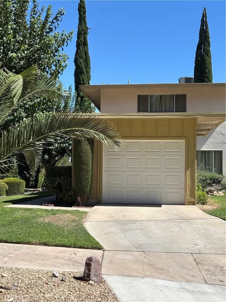 14315 Augusta Drive, Victorville, CA — listing photo 1