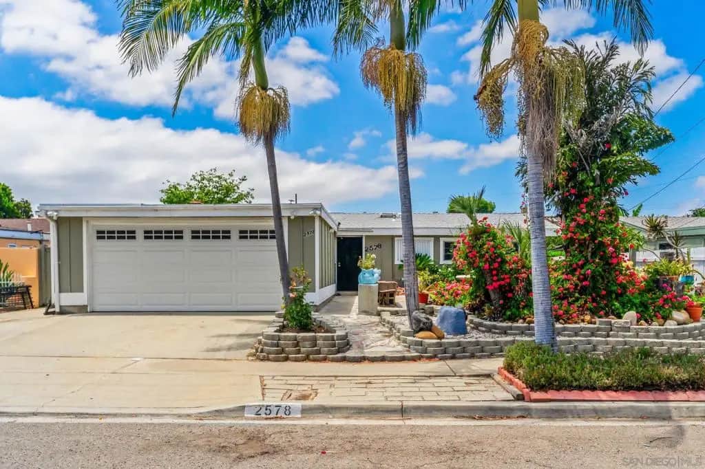2578 Moonstone, San Diego, CA — listing photo 1