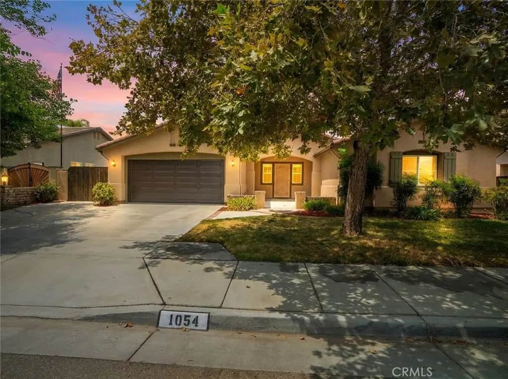1054 Waterleaf, San Jacinto, CA — listing photo 1