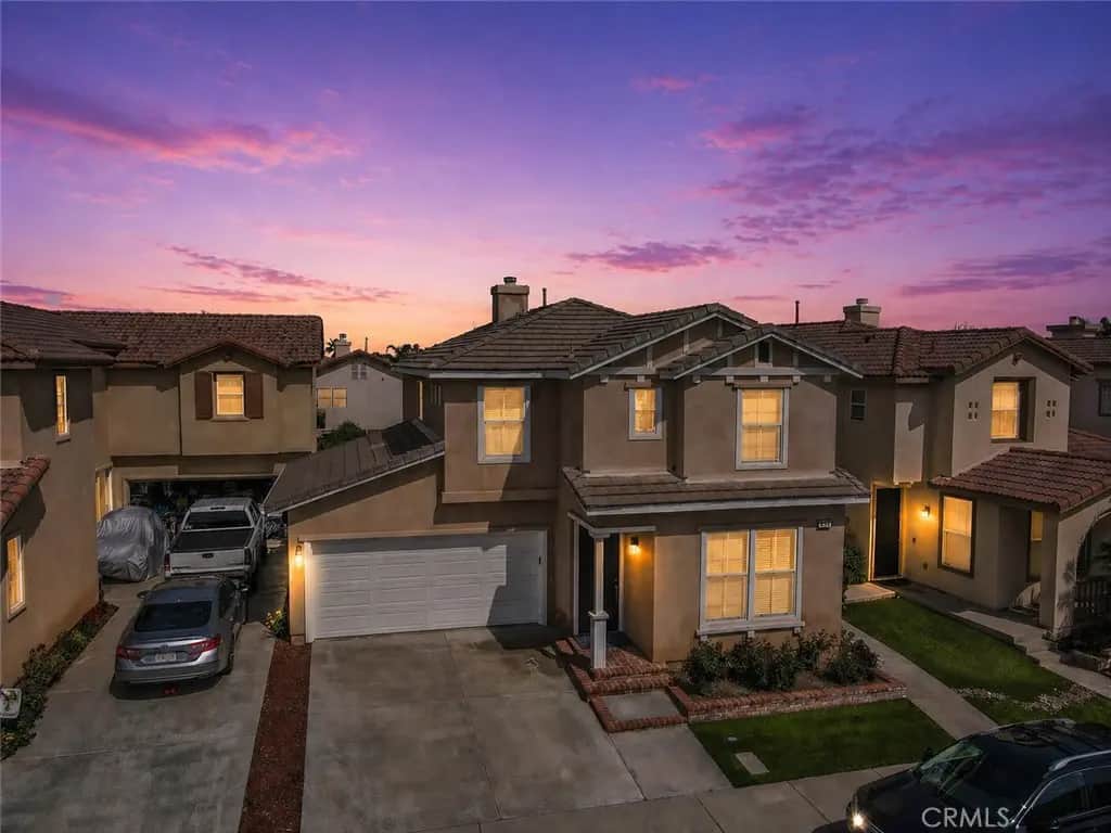 255 Roxanne Lane 128, Corona, CA — listing photo 1