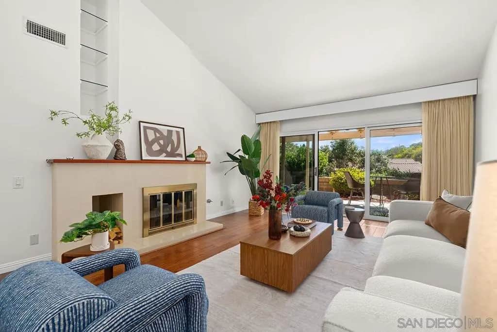 2217 Via Pedrera, La Jolla, CA — listing photo 1