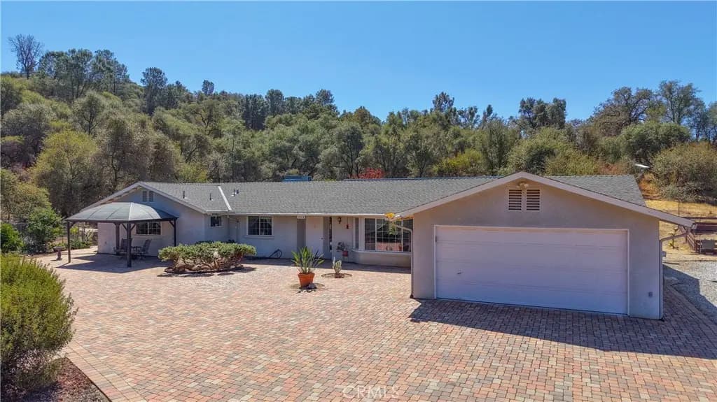 46514 Longview Lane W, Coarsegold, CA — listing photo 1