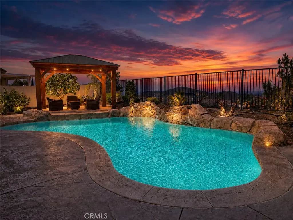 13122 Capricornio, Riverside, CA — listing photo 1