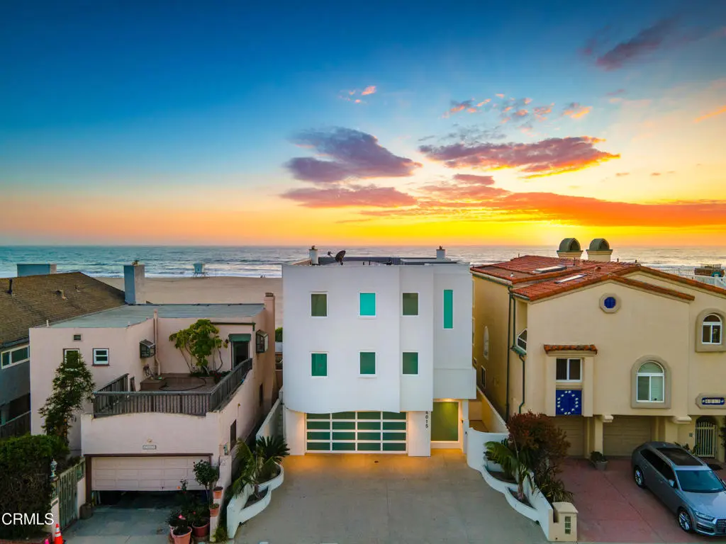 4015 Ocean Drive, Oxnard, CA — listing photo 1