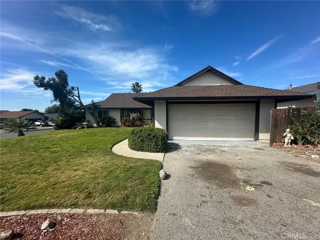 6090 Mirada Place, Highland, CA — listing photo 1