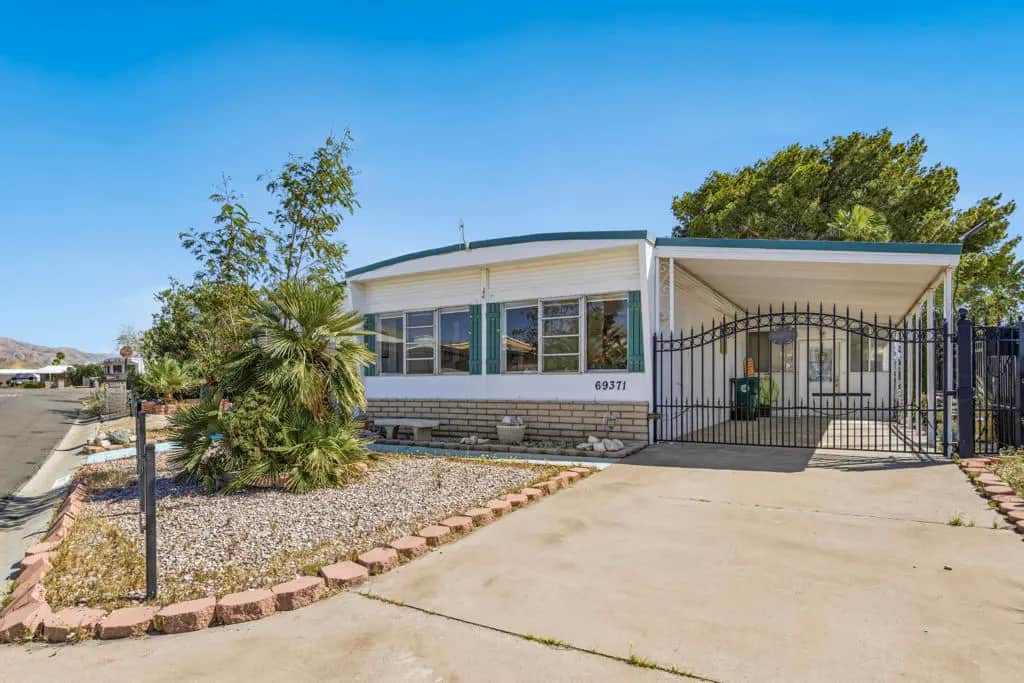 69371 Parkside Drive, Desert Hot Springs, CA — listing photo 1