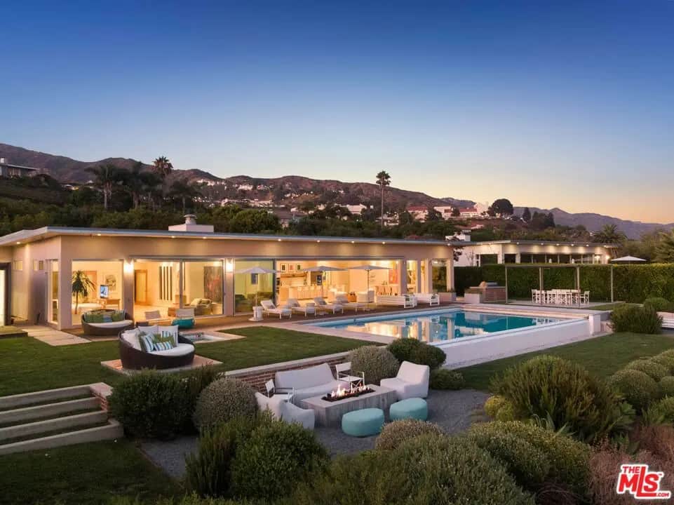 24685 Pacific Coast Highway, Malibu, CA — listing photo 1