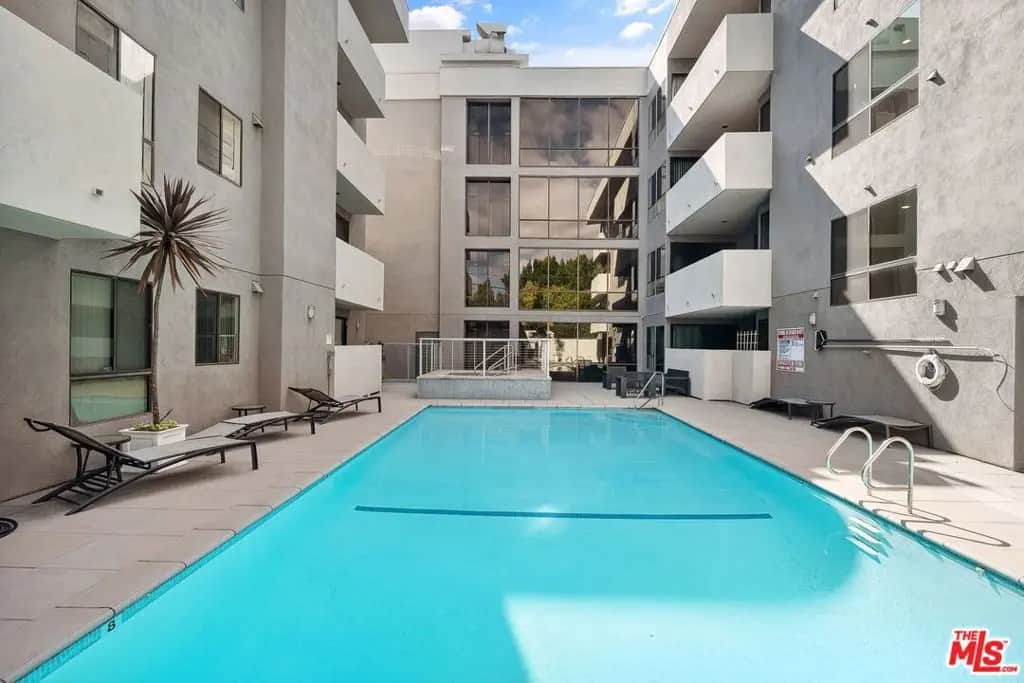 12115 San Vicente Boulevard 111, Los Angeles, CA — listing photo 1