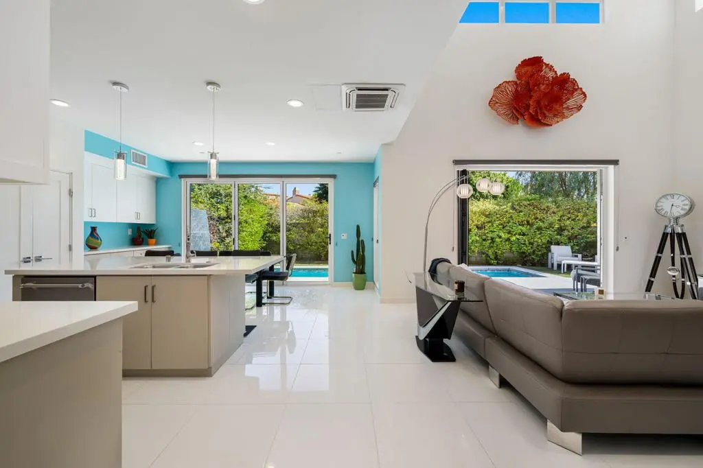 2731 Sunrise Sonata Lane, Palm Springs, CA — listing photo 1