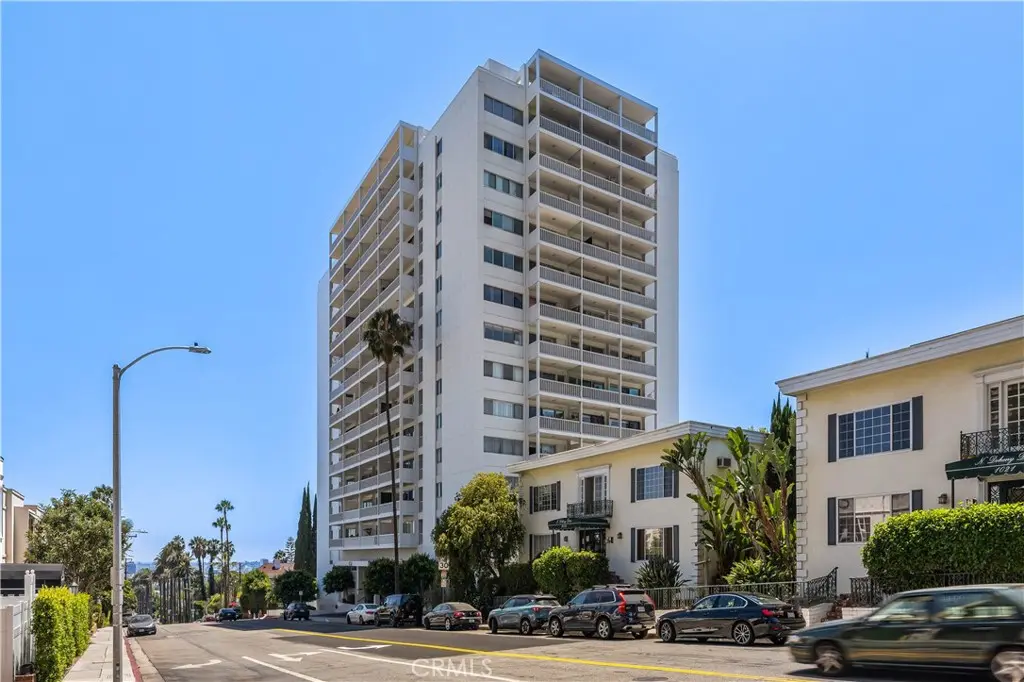 999 N Doheny 310, West Hollywood, CA — listing photo 1