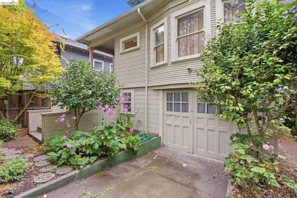 2204 Tenth Street, Berkeley, CA — listing photo 1