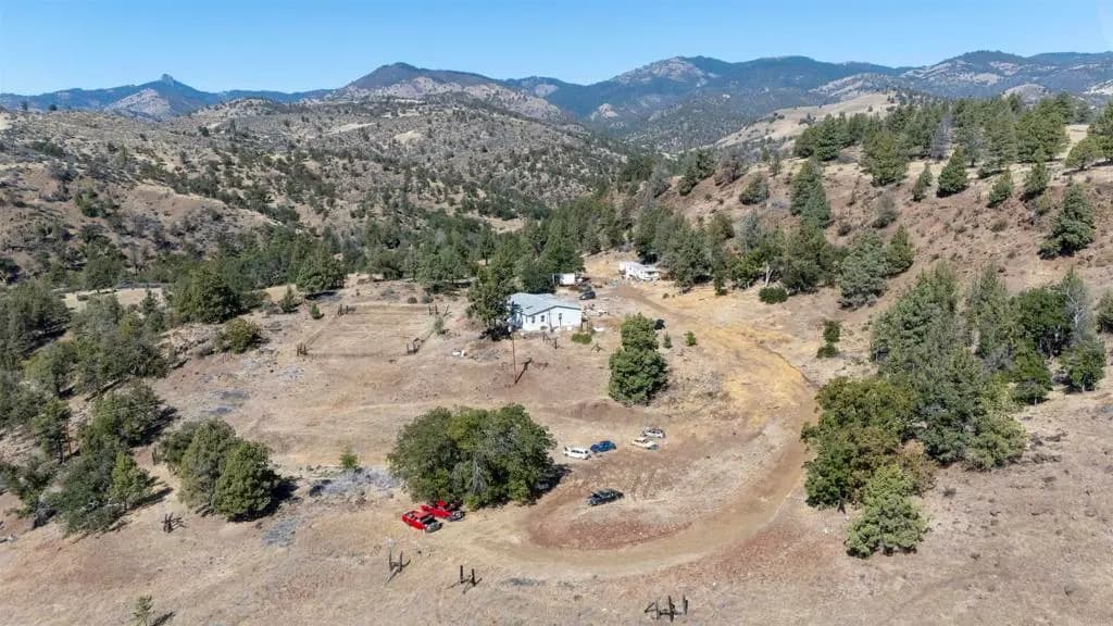 17626 Camp Creek Road, Hornbrook, CA — listing photo 1