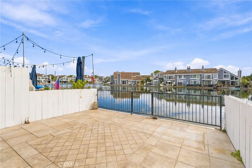 16114 Tortola Circle, Huntington Beach, CA — listing photo 1
