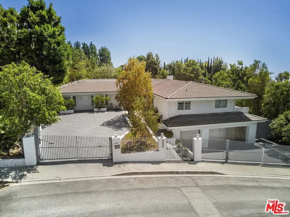 9626 Highridge Drive, Beverly Hills, CA — listing photo 1