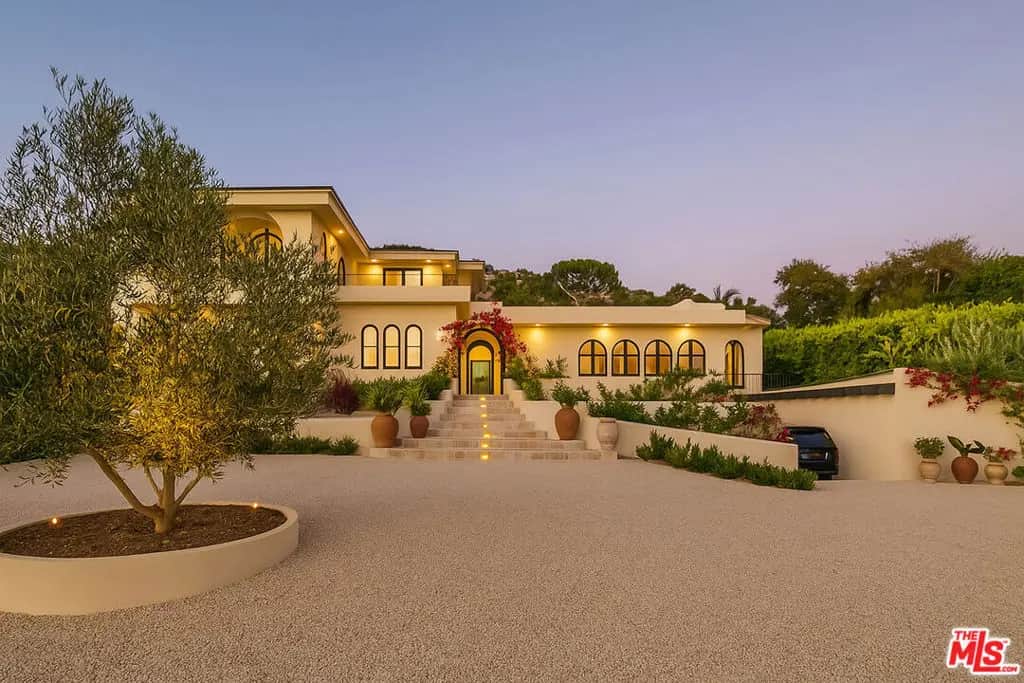 30125 Harvester Road, Malibu, CA — listing photo 1