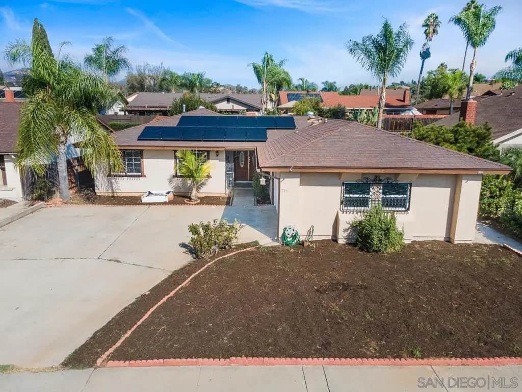 719 Mahogany Dr, El Cajon, CA — listing photo 1
