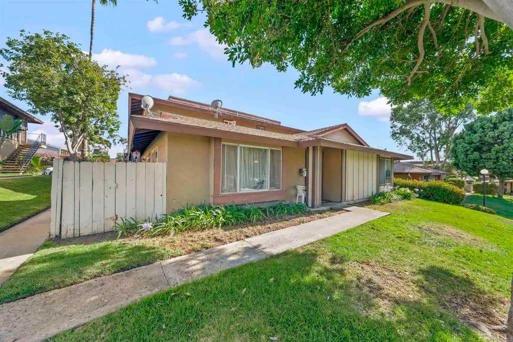 3172 Caminito Quixote, San Diego, CA — listing photo 1