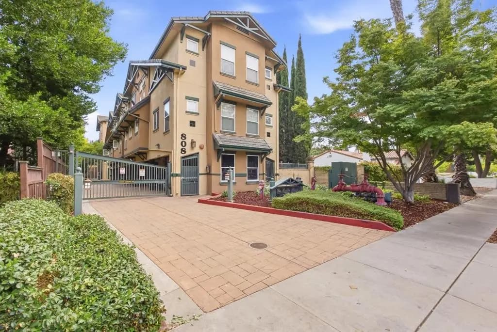 808 Lenzen Avenue 106, San Jose, CA — listing photo 1