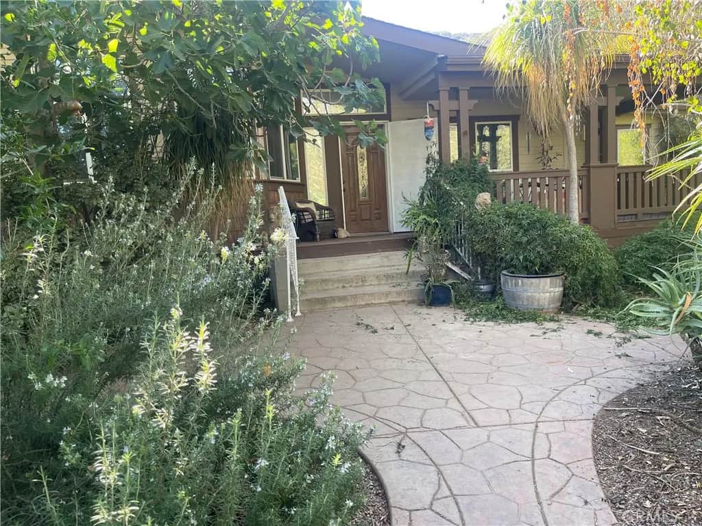 39188 Pala Temecula Road, Pala, CA — listing photo 1