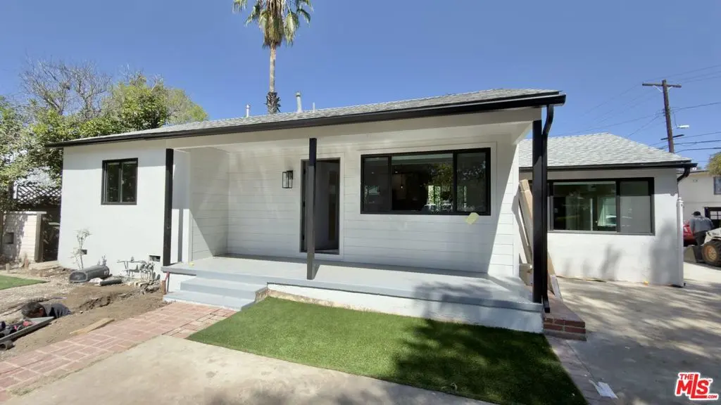 17807 Bromley Court A, Encino, CA — listing photo 1