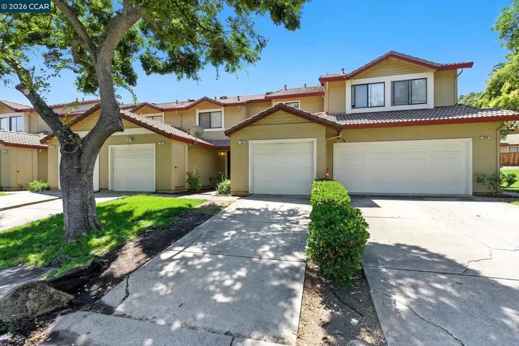128 Peppermill Ln, Pittsburg, CA — listing photo 1