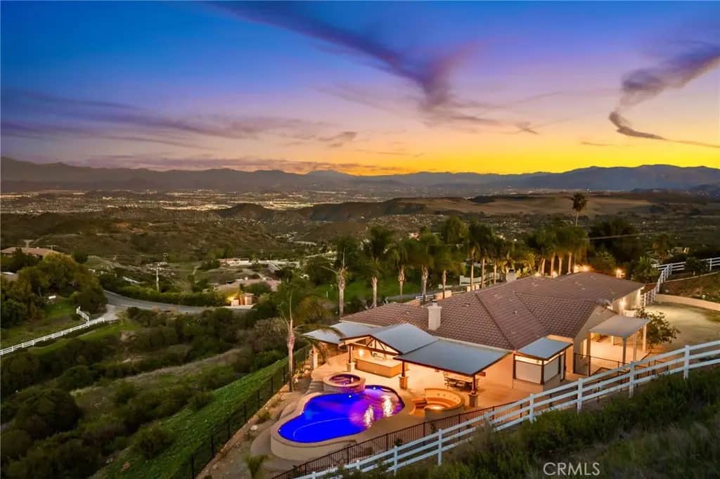 40055 Valle Vista, Murrieta, CA — listing photo 1