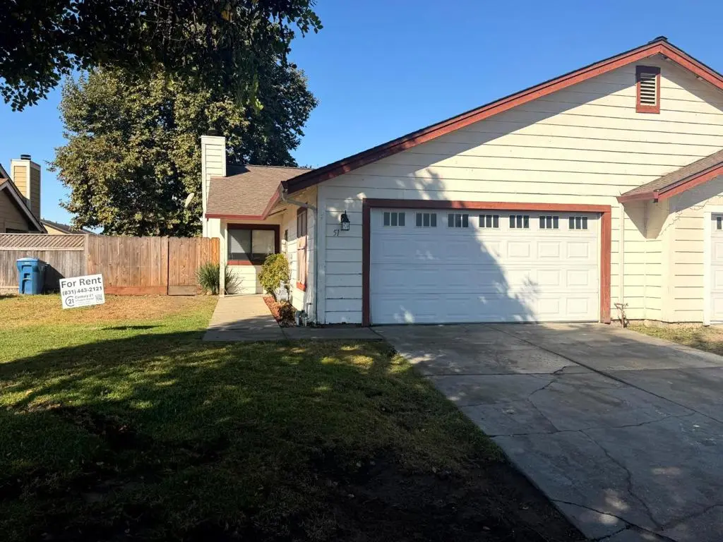 51 Julia Avenue, Salinas, CA — listing photo 1
