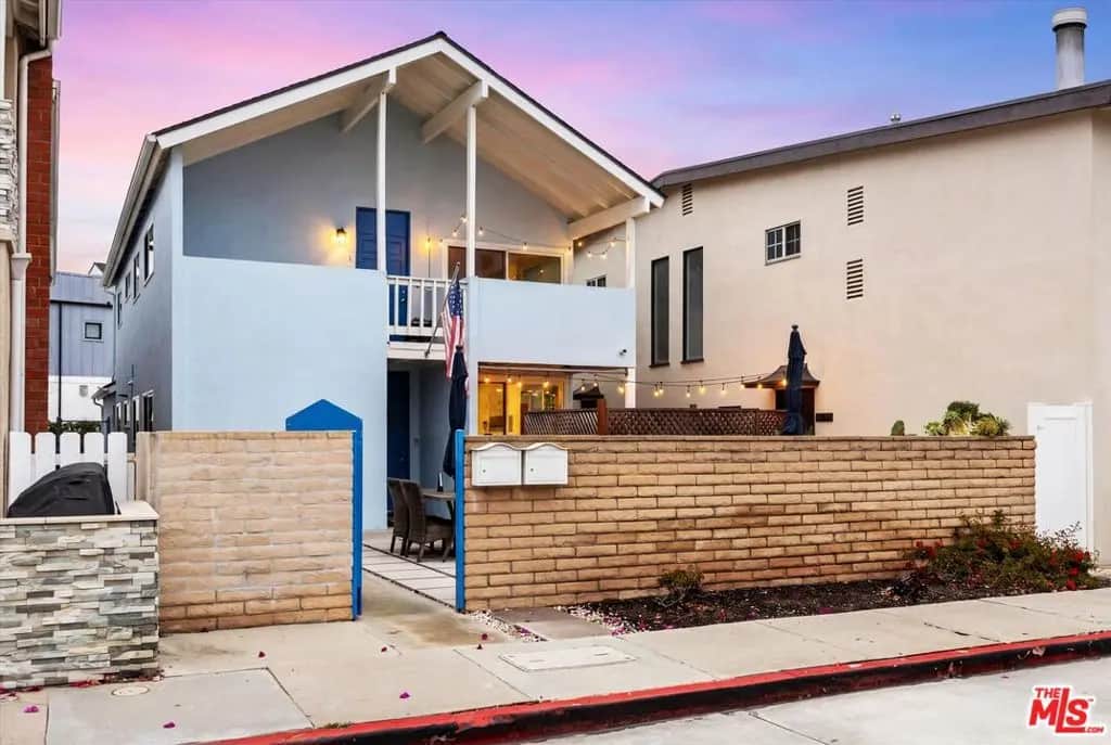211 Cypress Street, Newport Beach, CA — listing photo 1