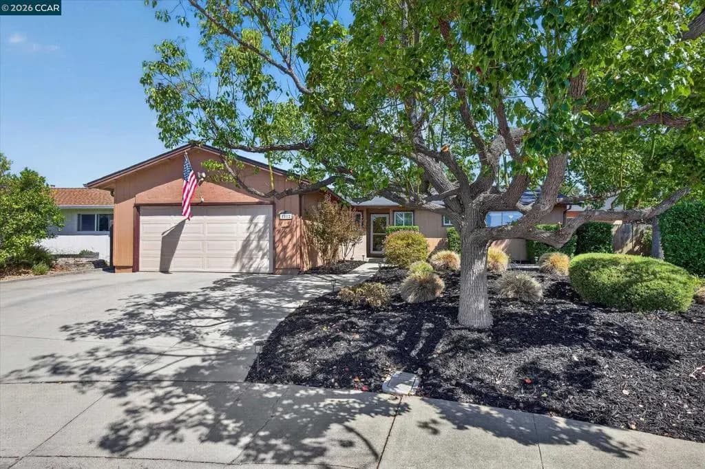 1812 Elkwood Dr, Concord, CA — listing photo 1
