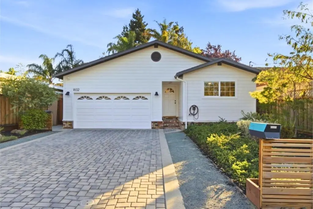 1652 Kentfield Avenue, Redwood City, CA — listing photo 1