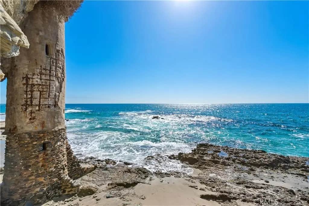 162 Sunset Terrace, Laguna Beach, CA — listing photo 1