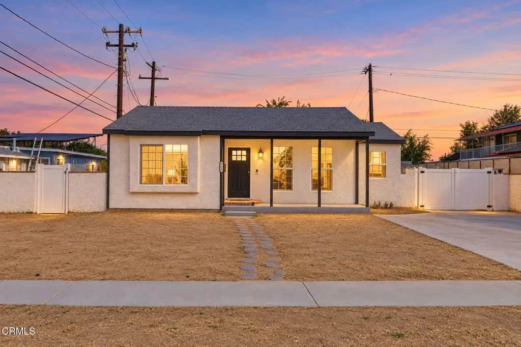 1309 W Jackman Street, Lancaster, CA — listing photo 1